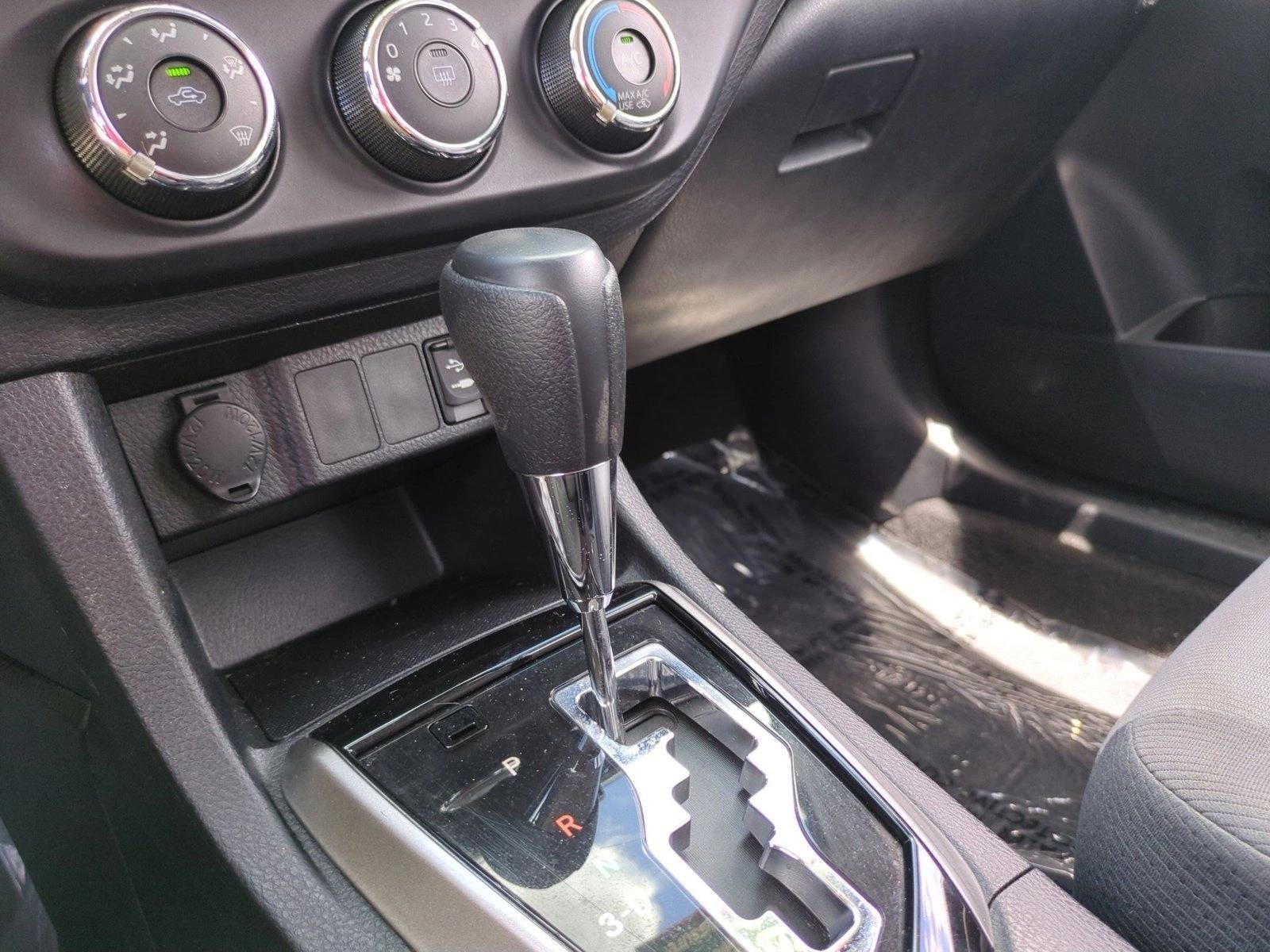 2014 Toyota Corolla 4dr Sdn Auto L (Natl)
