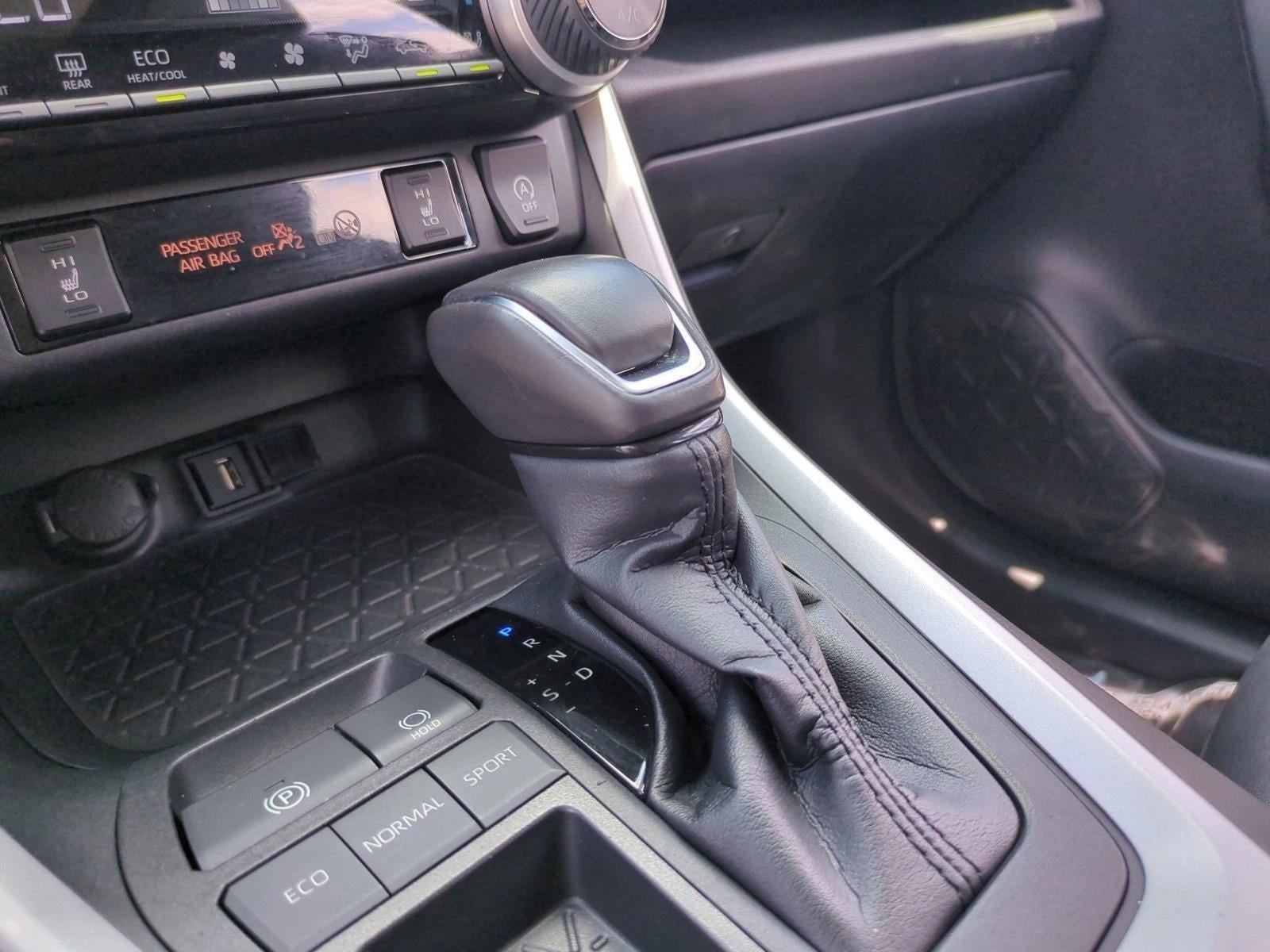 2022 Toyota RAV4 XLE Premium FWD (Natl)
