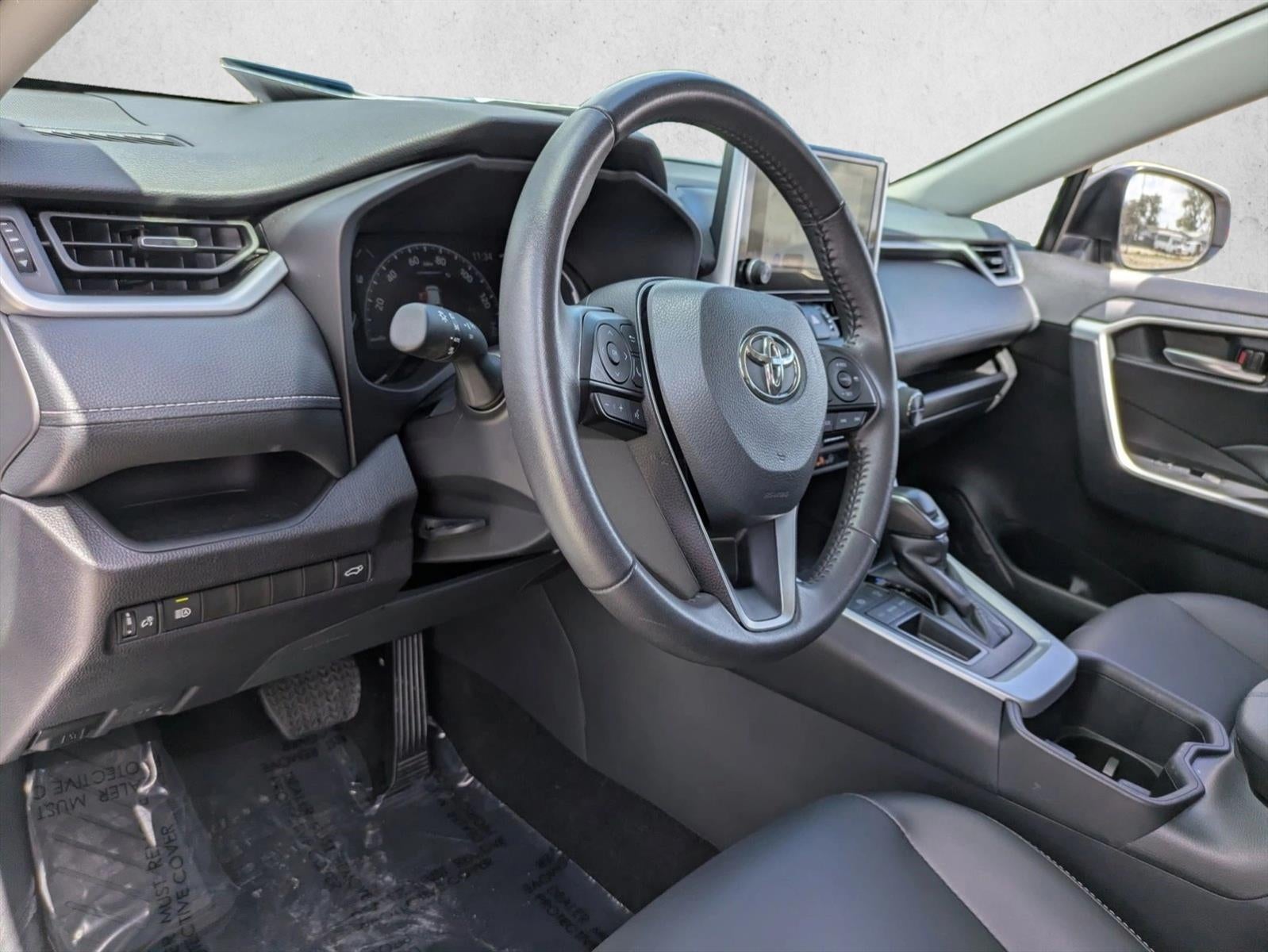 2024 Toyota RAV4 XLE Premium FWD (Natl)