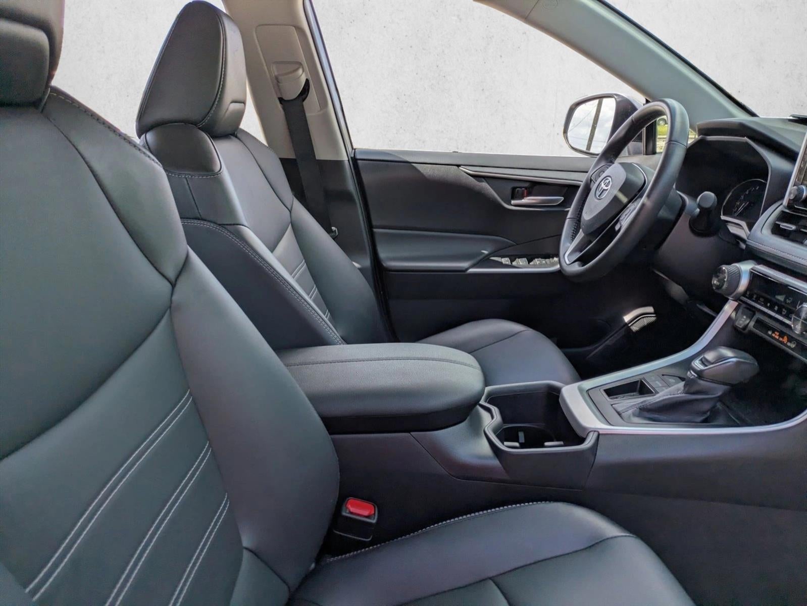 2024 Toyota RAV4 XLE Premium FWD (Natl)