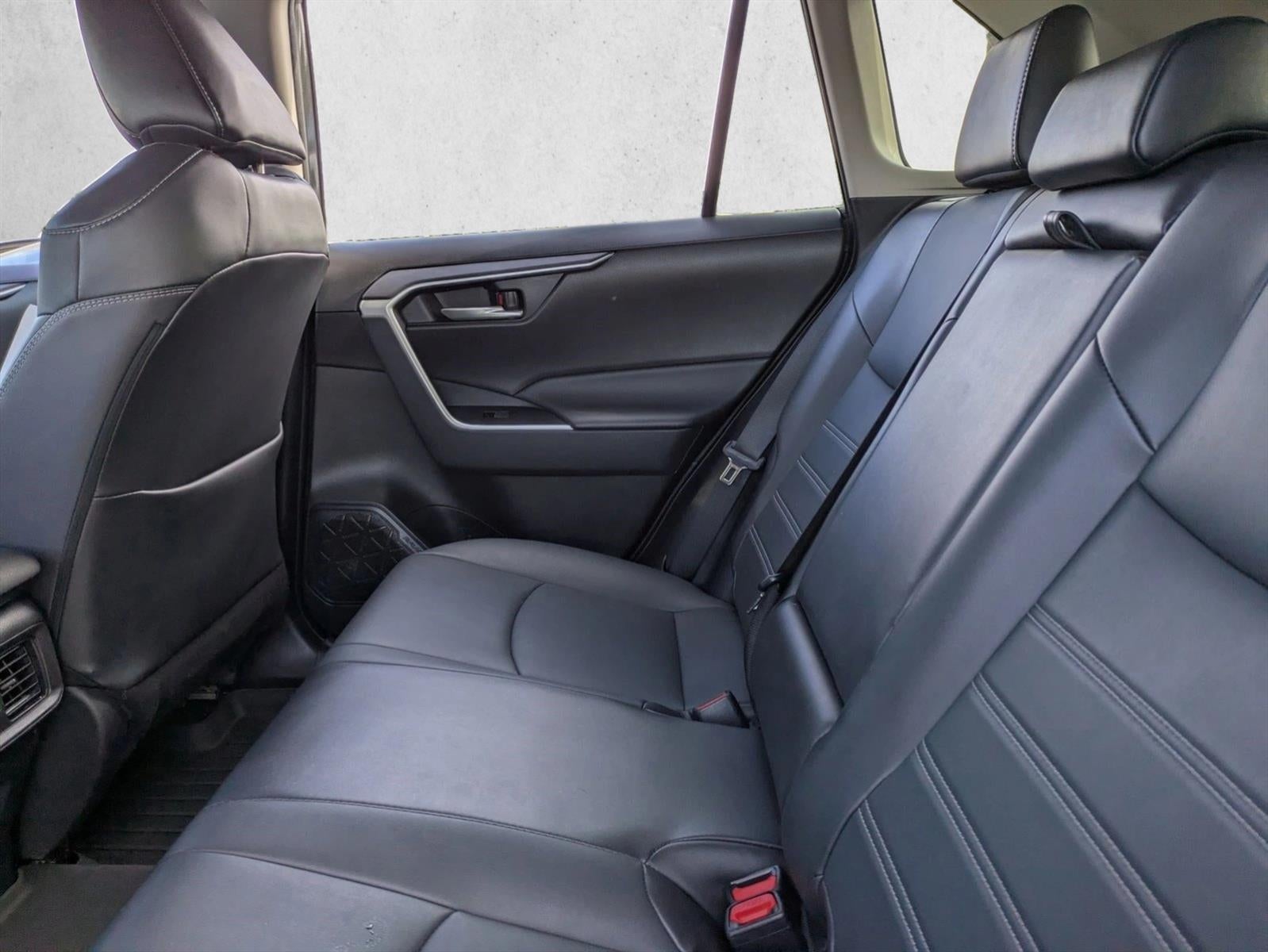 2023 Toyota RAV4 XLE Premium FWD (Natl)