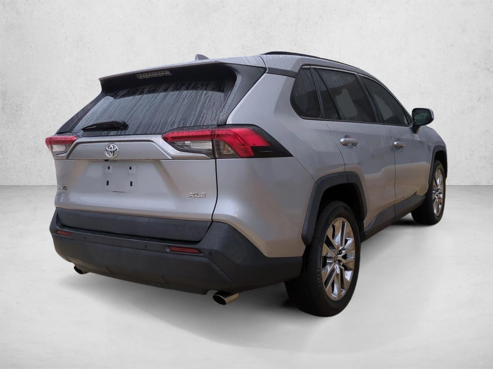2021 Toyota RAV4 XLE Premium FWD (Natl)