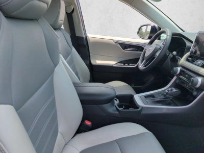 2023 Toyota RAV4 XLE Premium FWD (Natl)