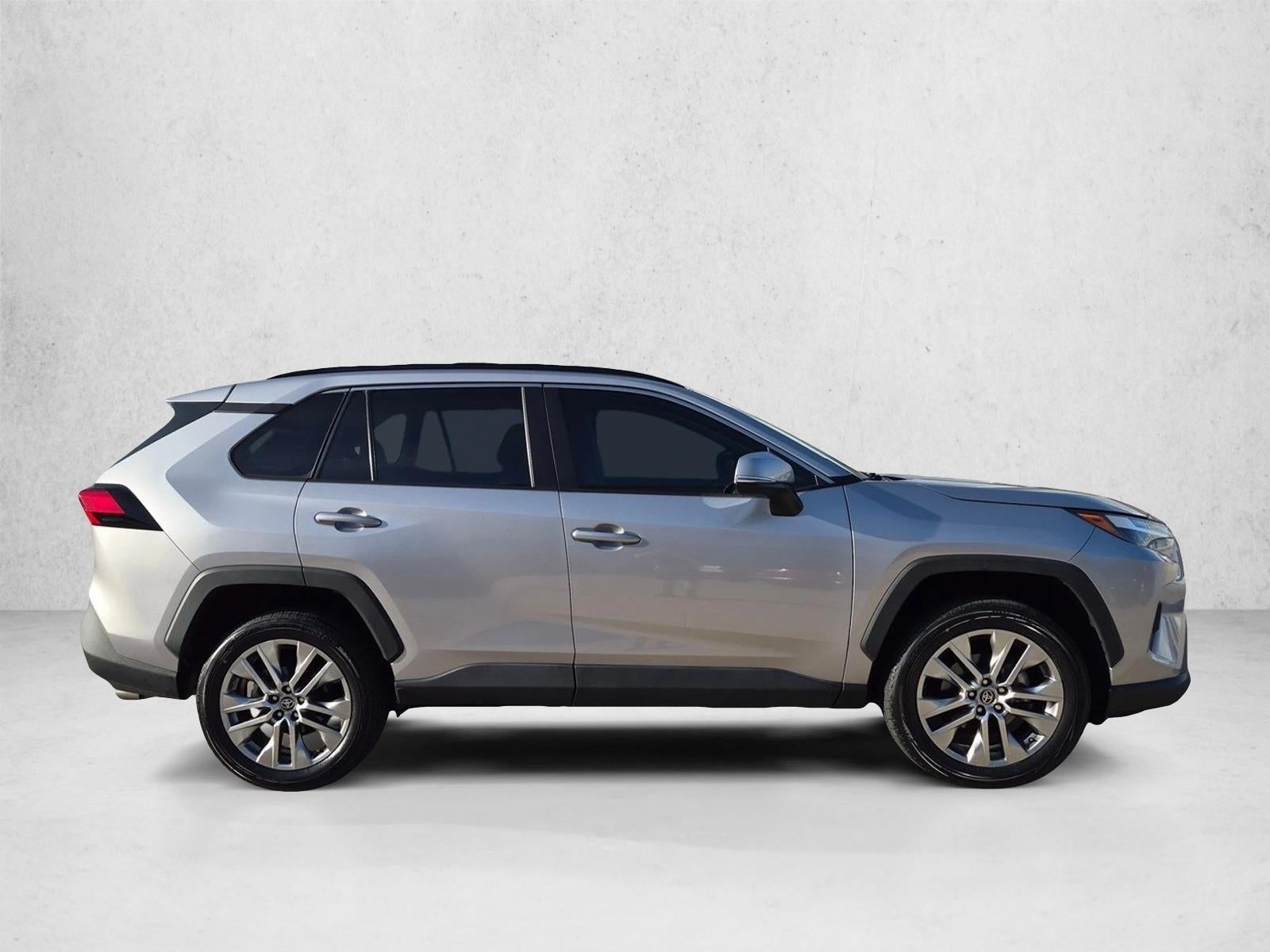 2023 Toyota RAV4 XLE Premium FWD (Natl)