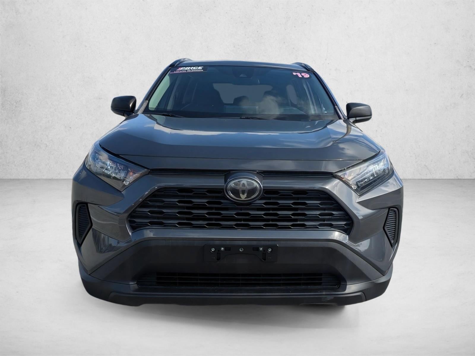 2019 Toyota RAV4 LE AWD (Natl)
