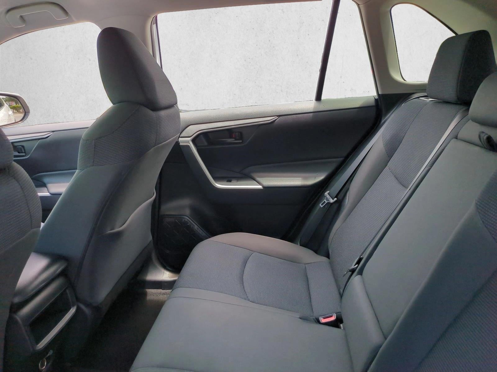 2020 Toyota RAV4 LE AWD (Natl)