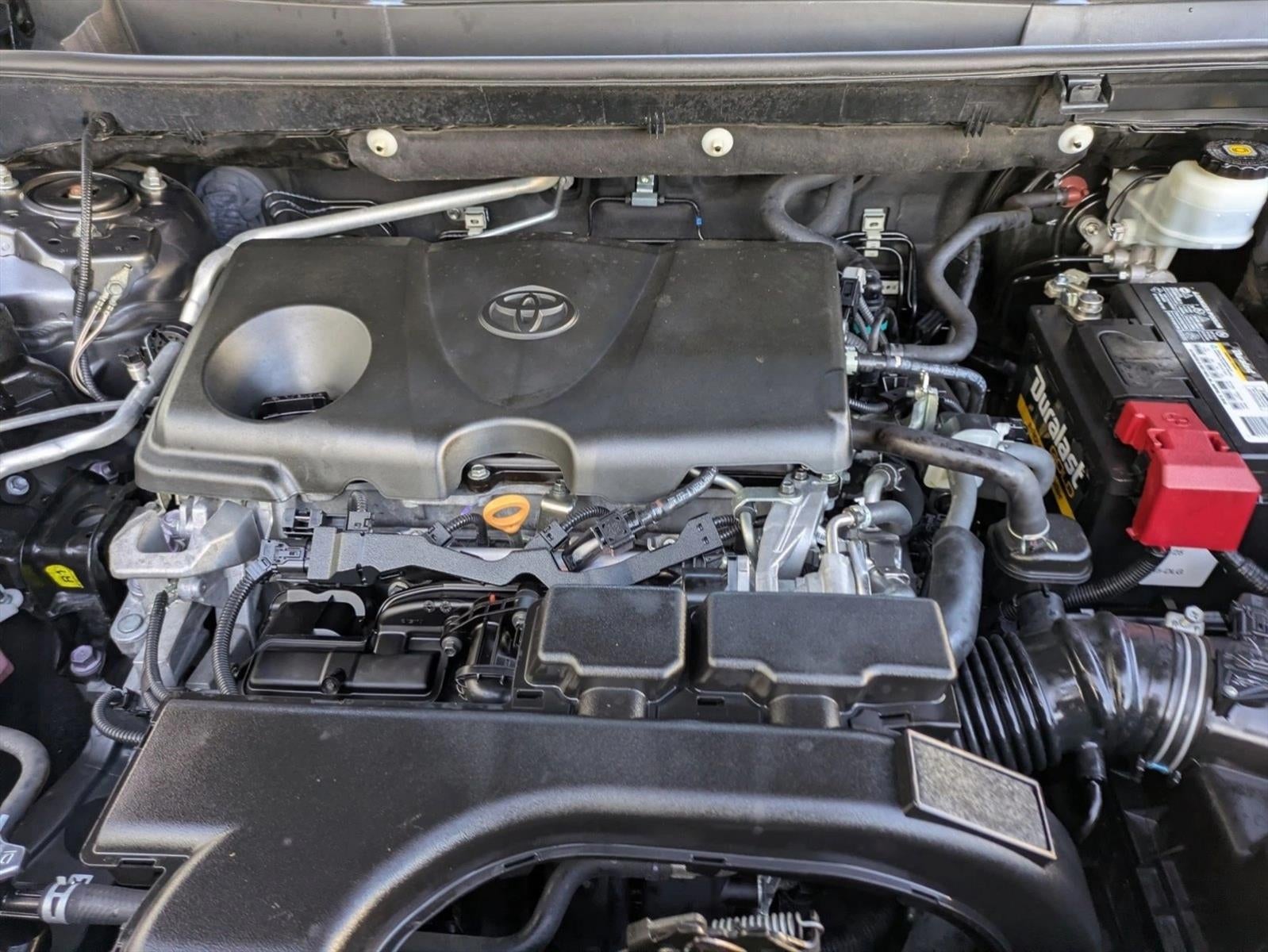 2019 Toyota RAV4 LE FWD (GS)