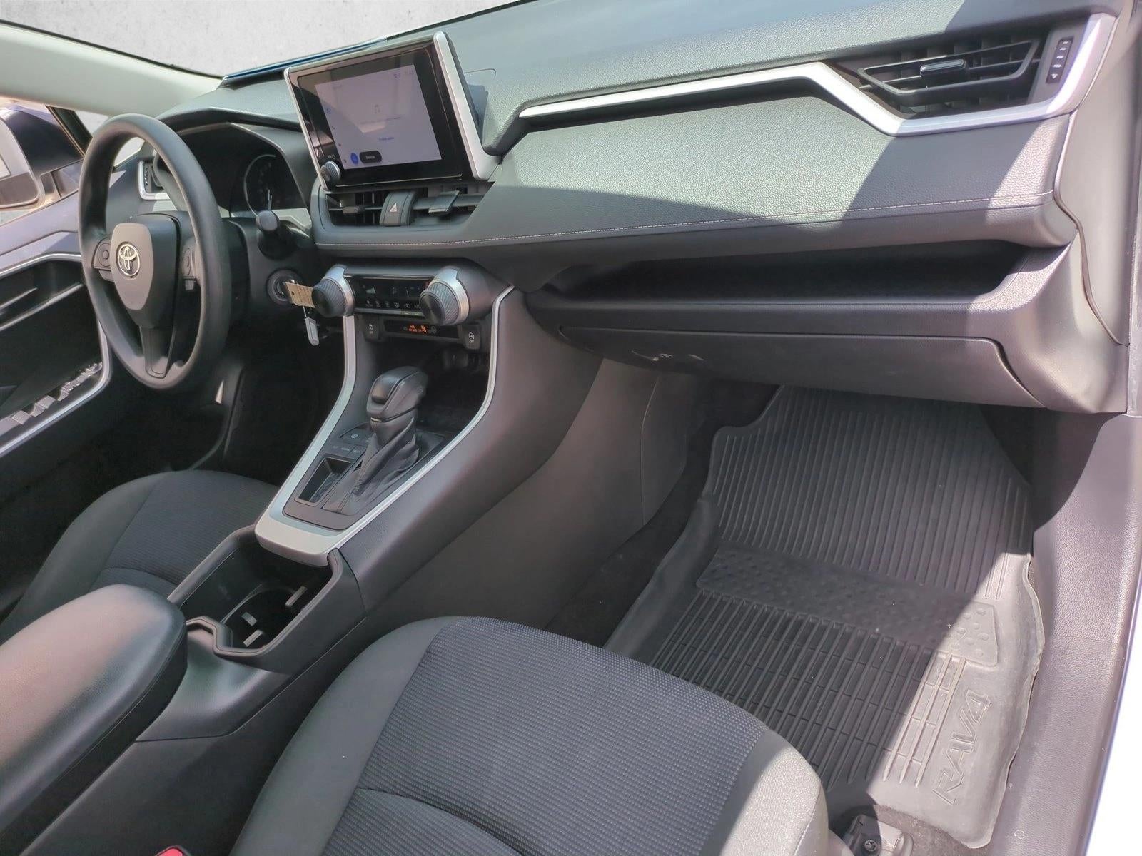 2024 Toyota RAV4 LE FWD (GS)
