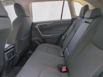 2025 Toyota RAV4 LE FWD (GS)