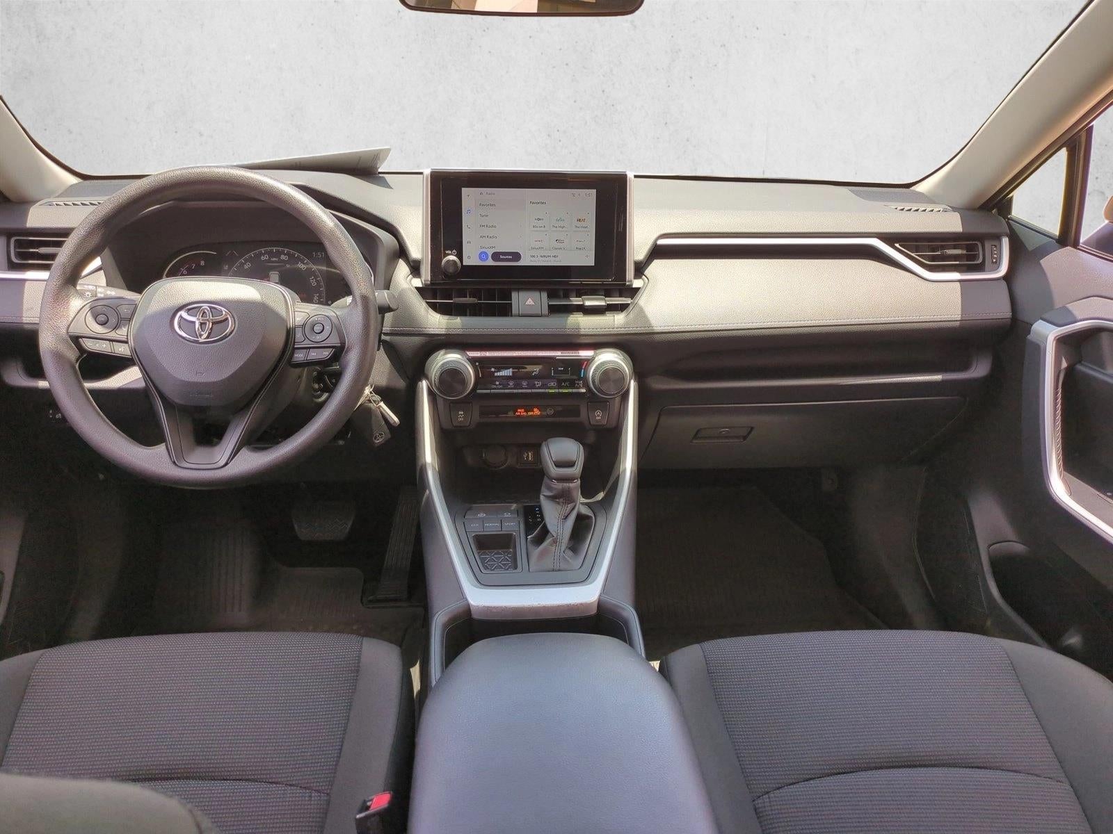 2025 Toyota RAV4 LE FWD (GS)