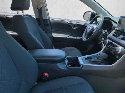 2025 Toyota RAV4 LE FWD (GS)