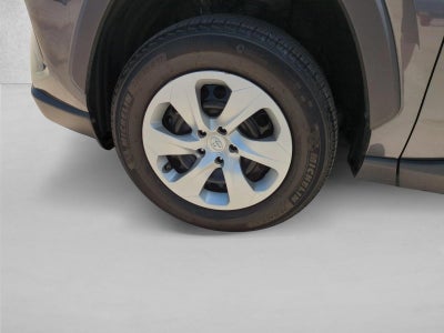2025 Toyota RAV4 LE FWD (GS)