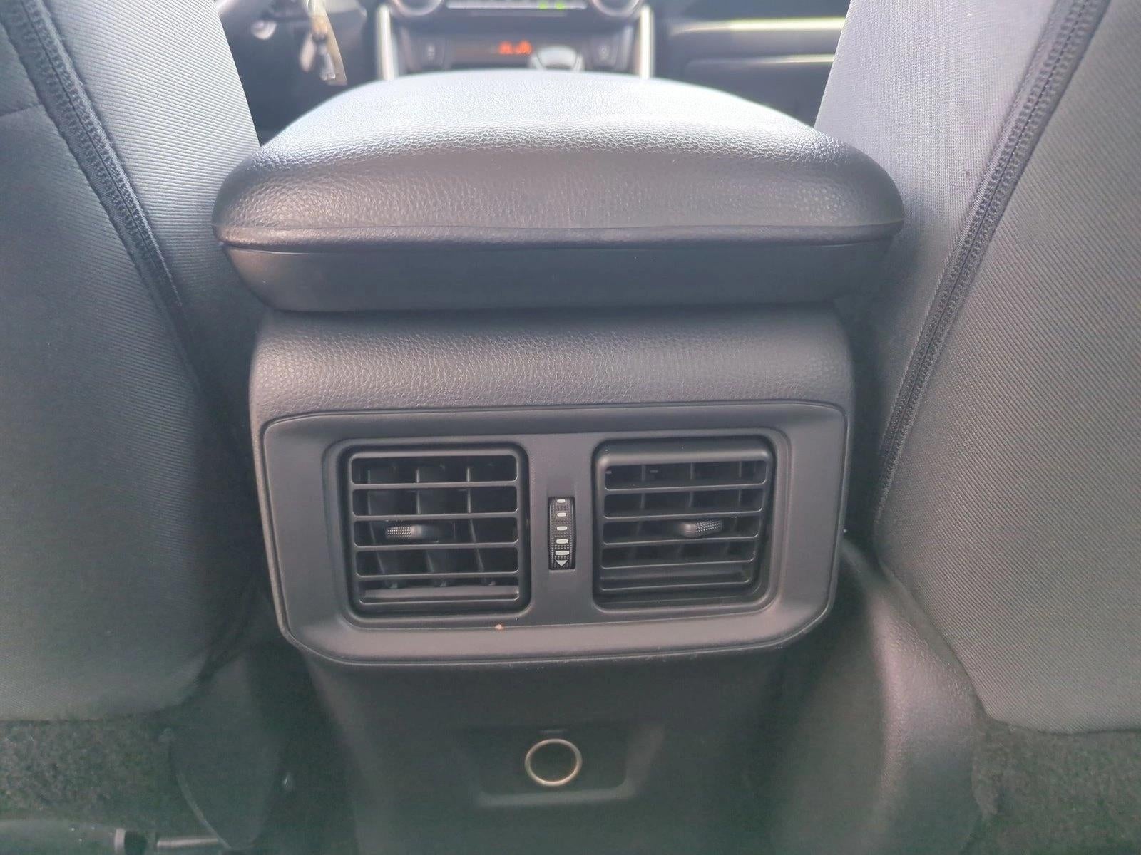 2024 Toyota RAV4 LE FWD (GS)