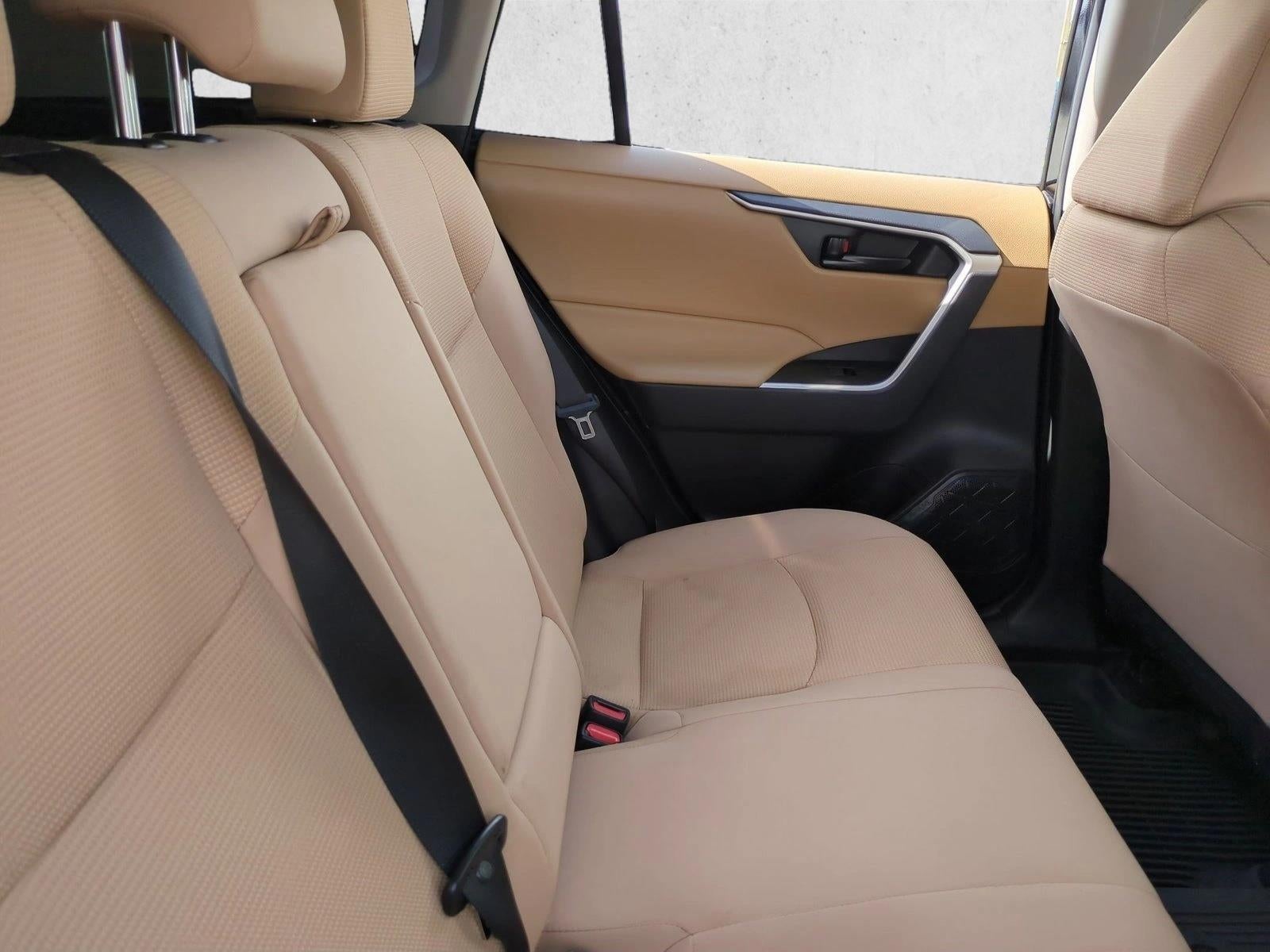 2025 Toyota RAV4 LE FWD (GS)