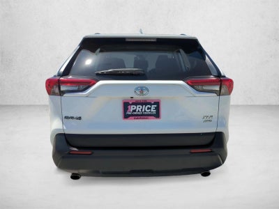 2020 Toyota RAV4 XLE AWD (Natl)