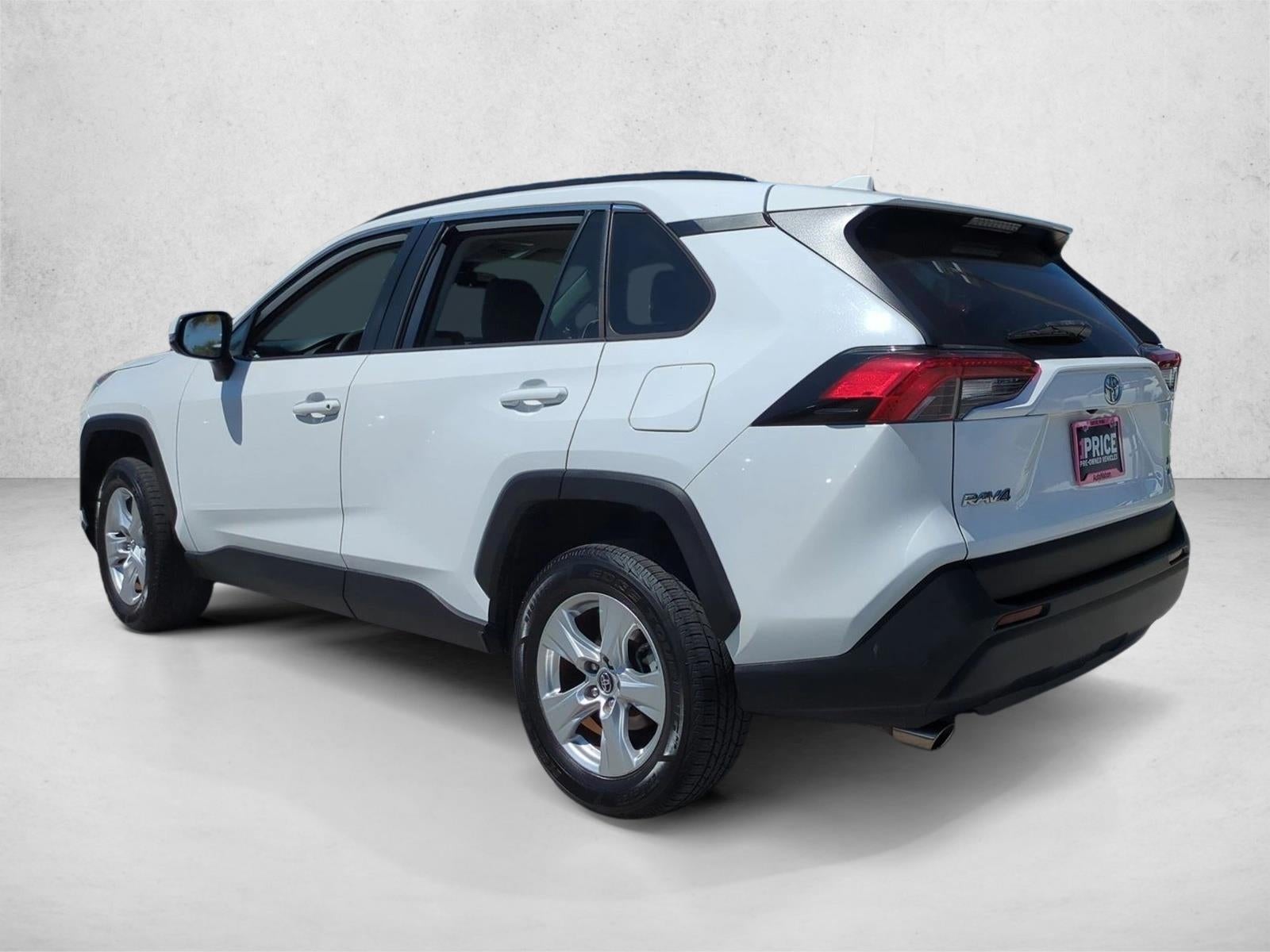 2020 Toyota RAV4 XLE AWD (Natl)