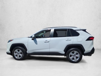 2020 Toyota RAV4 XLE AWD (Natl)