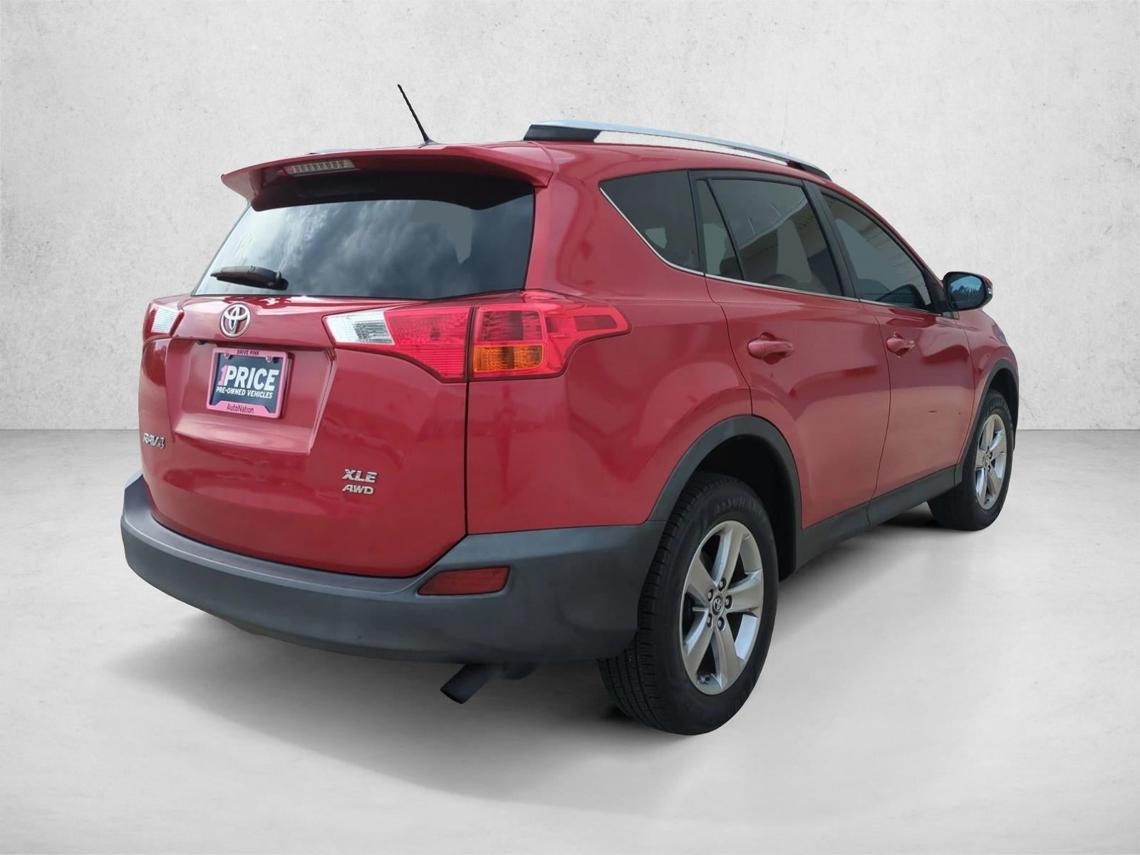 2015 Toyota RAV4 AWD 4dr XLE (Natl)