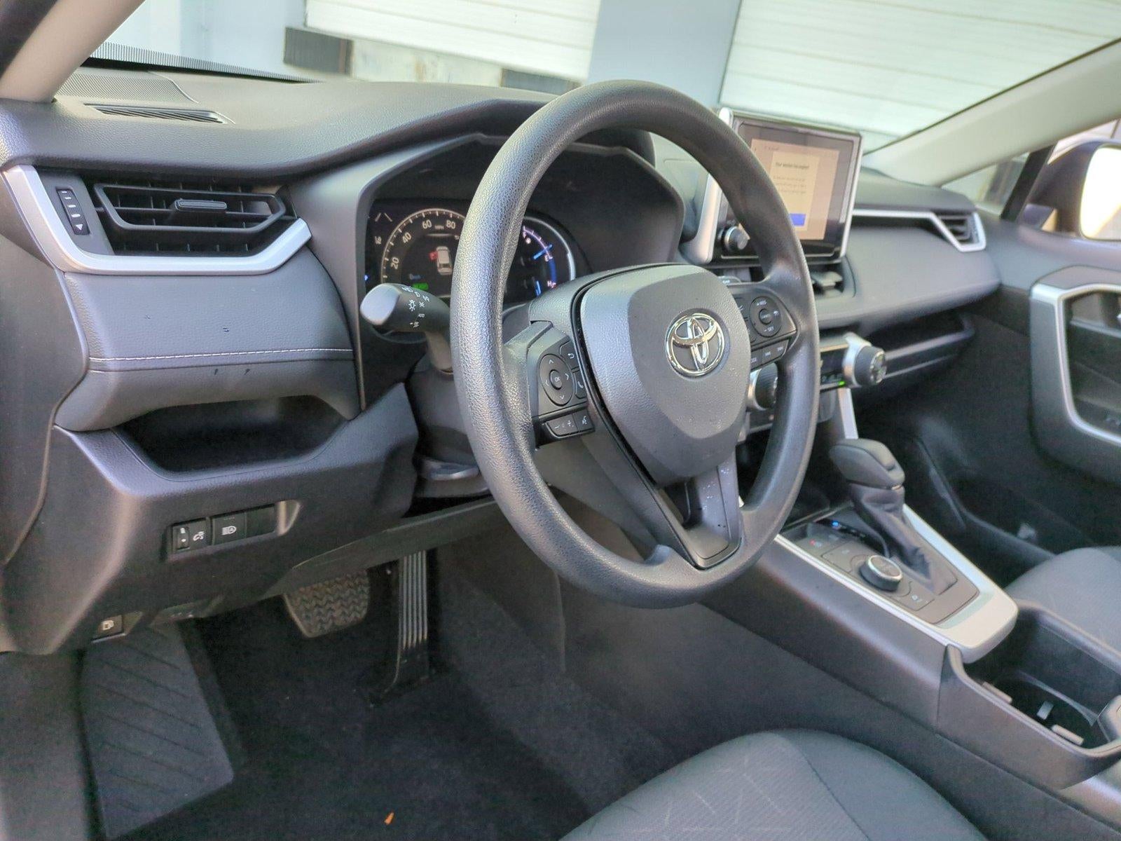 2024 Toyota RAV4 Hybrid XLE AWD (Natl)