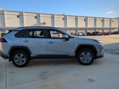 2024 Toyota RAV4 Hybrid XLE AWD (Natl)