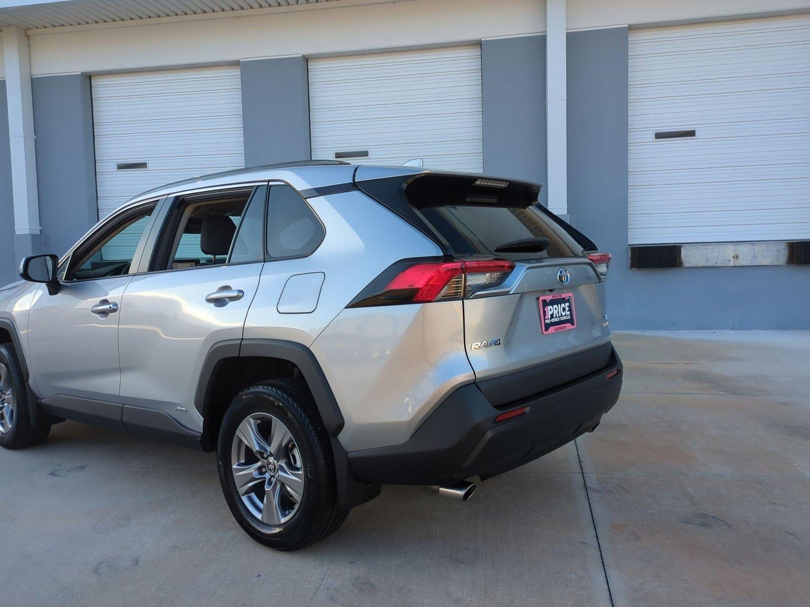 2024 Toyota RAV4 Hybrid XLE AWD (Natl)