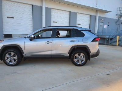 2024 Toyota RAV4 Hybrid XLE AWD (Natl)