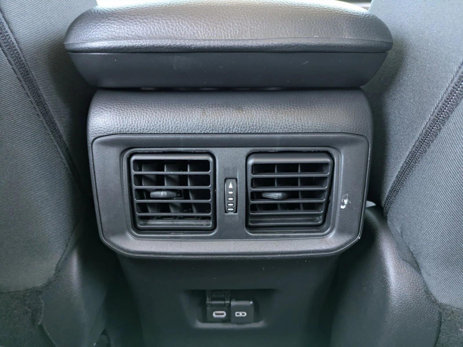 2024 Toyota RAV4 Hybrid Woodland AWD (Natl)