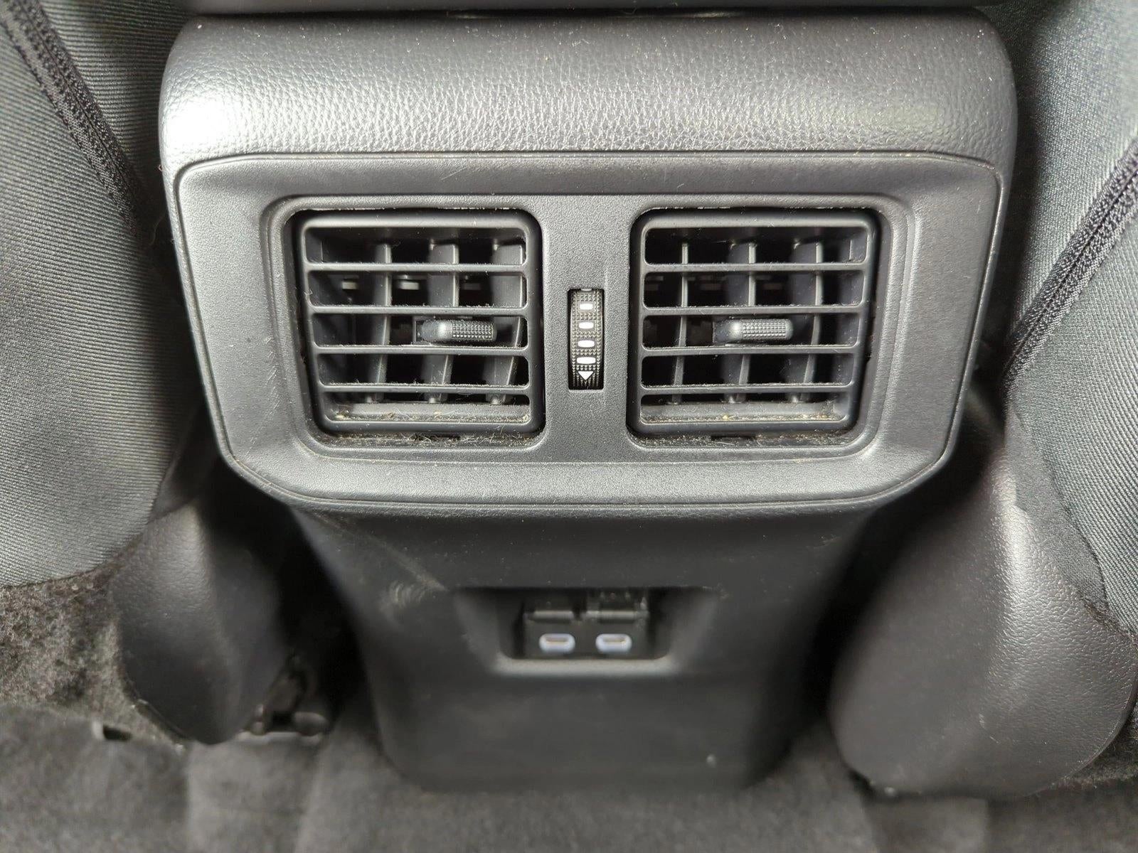 2024 Toyota RAV4 XLE FWD (Natl)