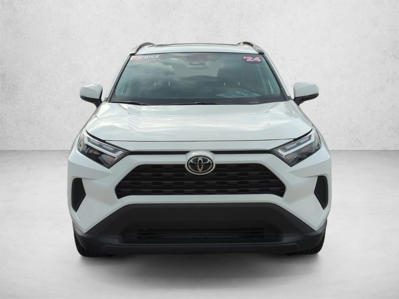 2024 Toyota RAV4 XLE FWD (Natl)