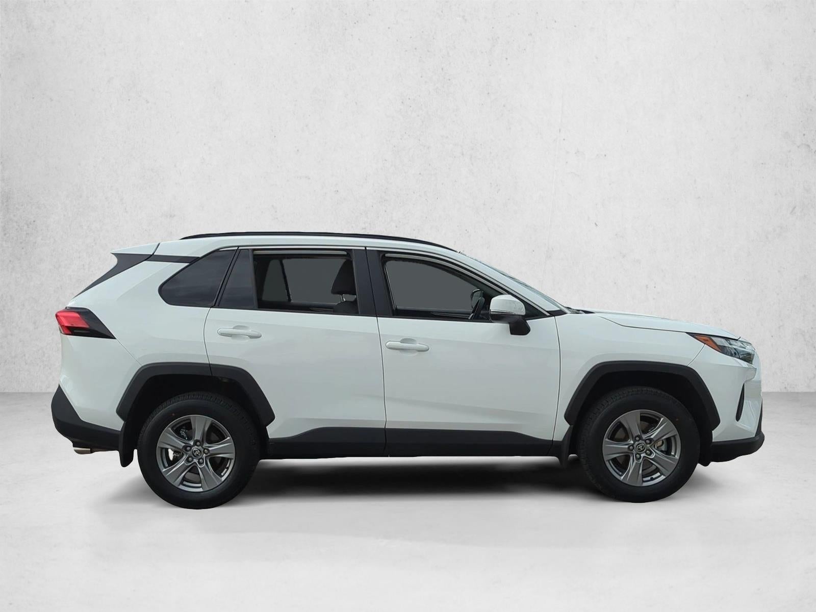 2024 Toyota RAV4 XLE FWD (Natl)