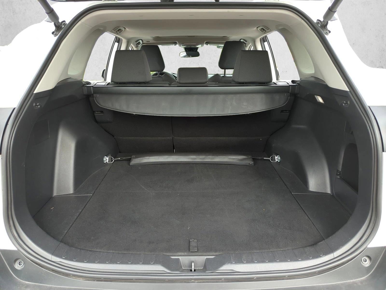 2024 Toyota RAV4 XLE FWD (Natl)