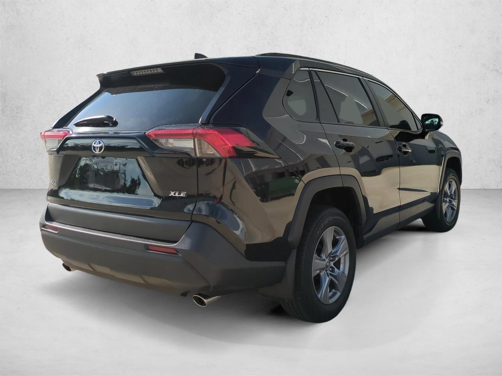 2024 Toyota RAV4 XLE FWD (Natl)