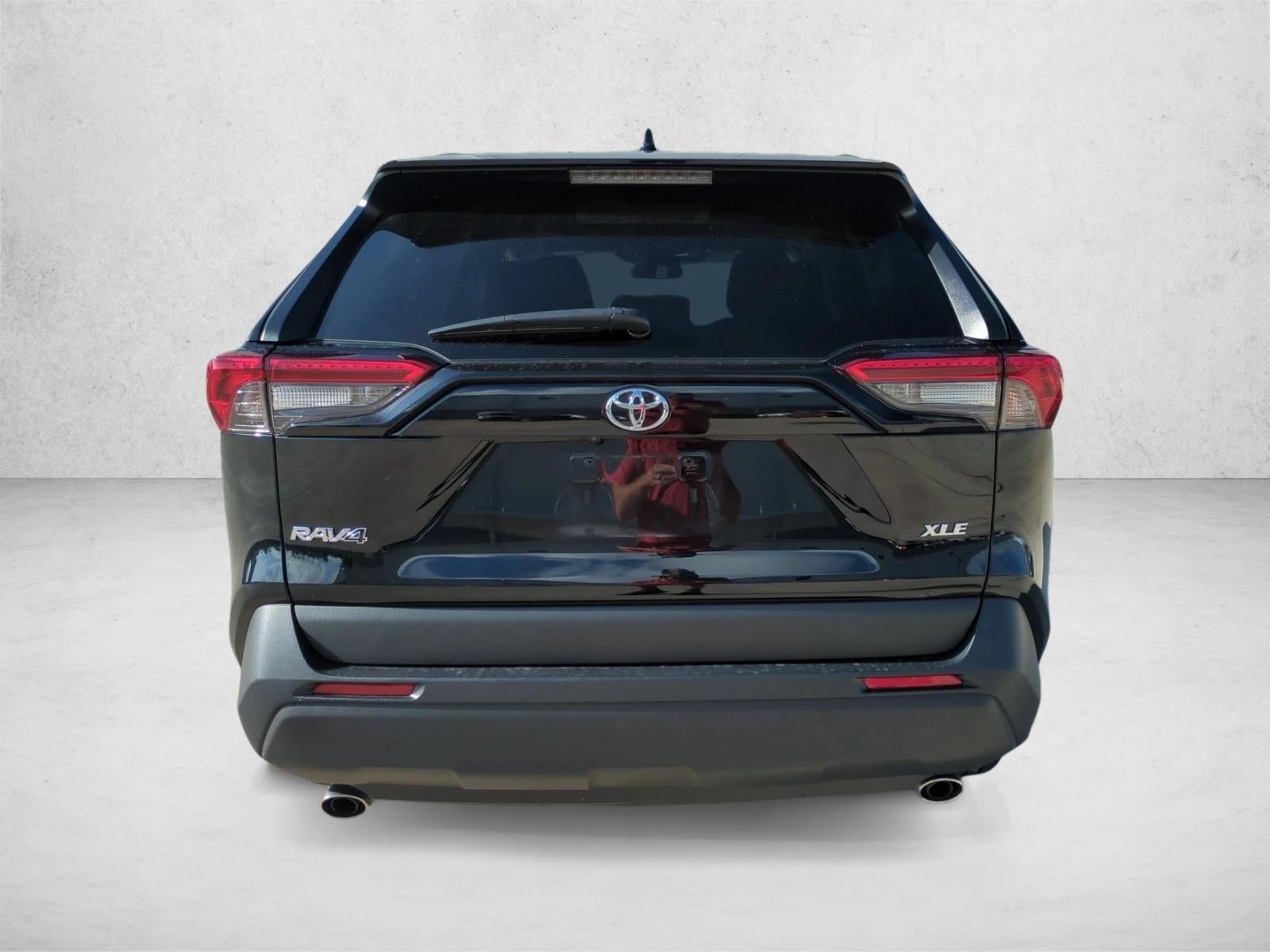 2024 Toyota RAV4 XLE FWD (Natl)