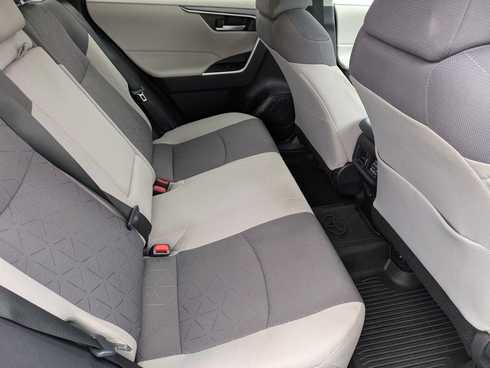 2024 Toyota RAV4 XLE FWD (GS)