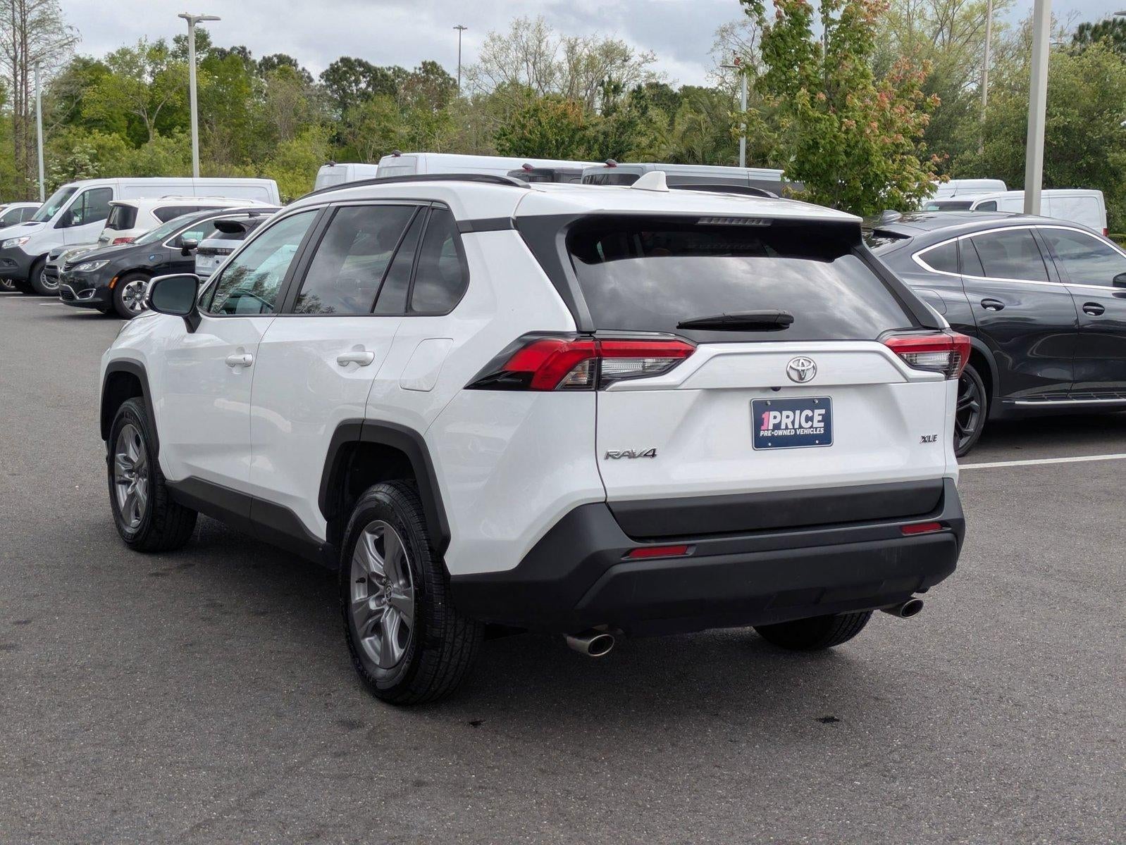 2024 Toyota RAV4 XLE FWD (GS)