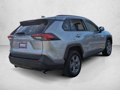 2022 Toyota RAV4 XLE FWD (GS)