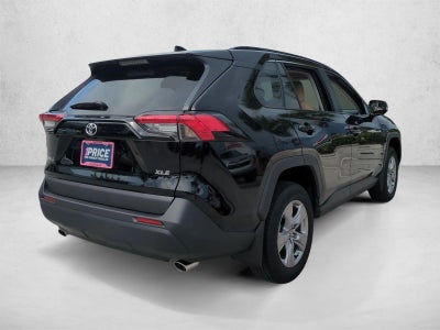 2025 Toyota RAV4 XLE FWD (GS)