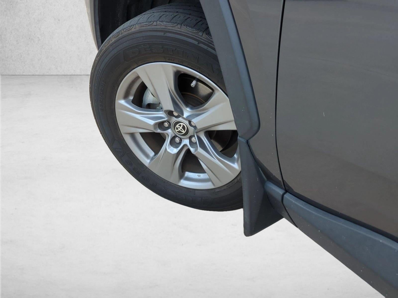 2024 Toyota RAV4 XLE FWD (Natl)