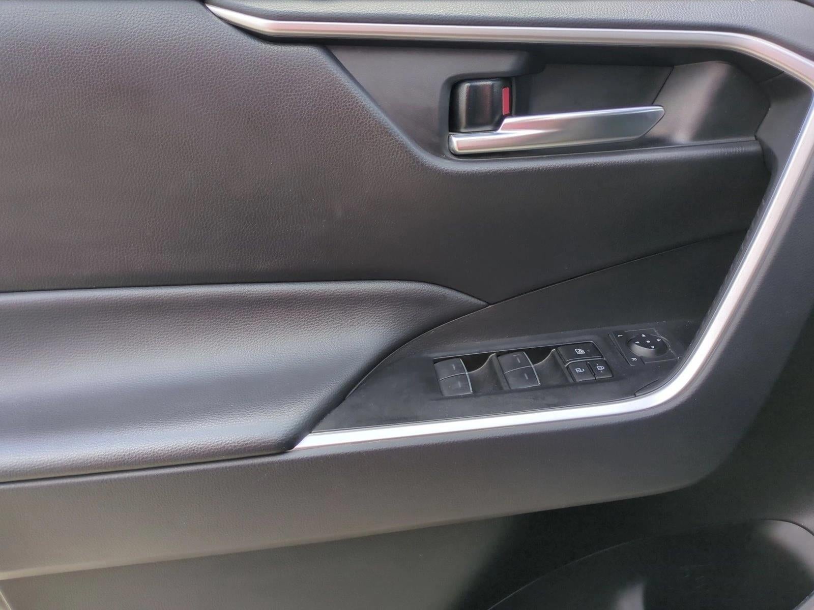 2024 Toyota RAV4 XLE FWD (Natl)