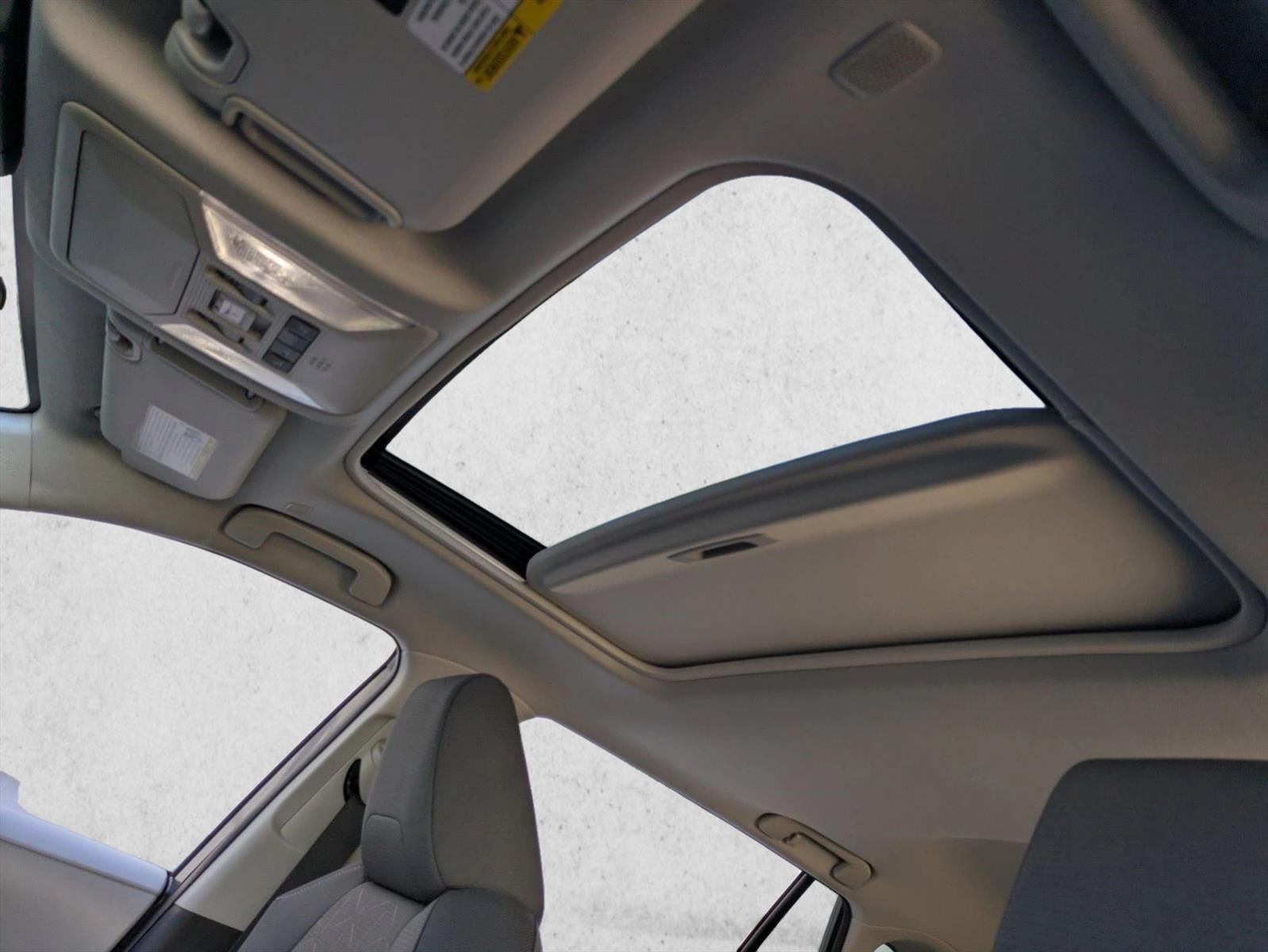 2024 Toyota RAV4 XLE FWD (Natl)