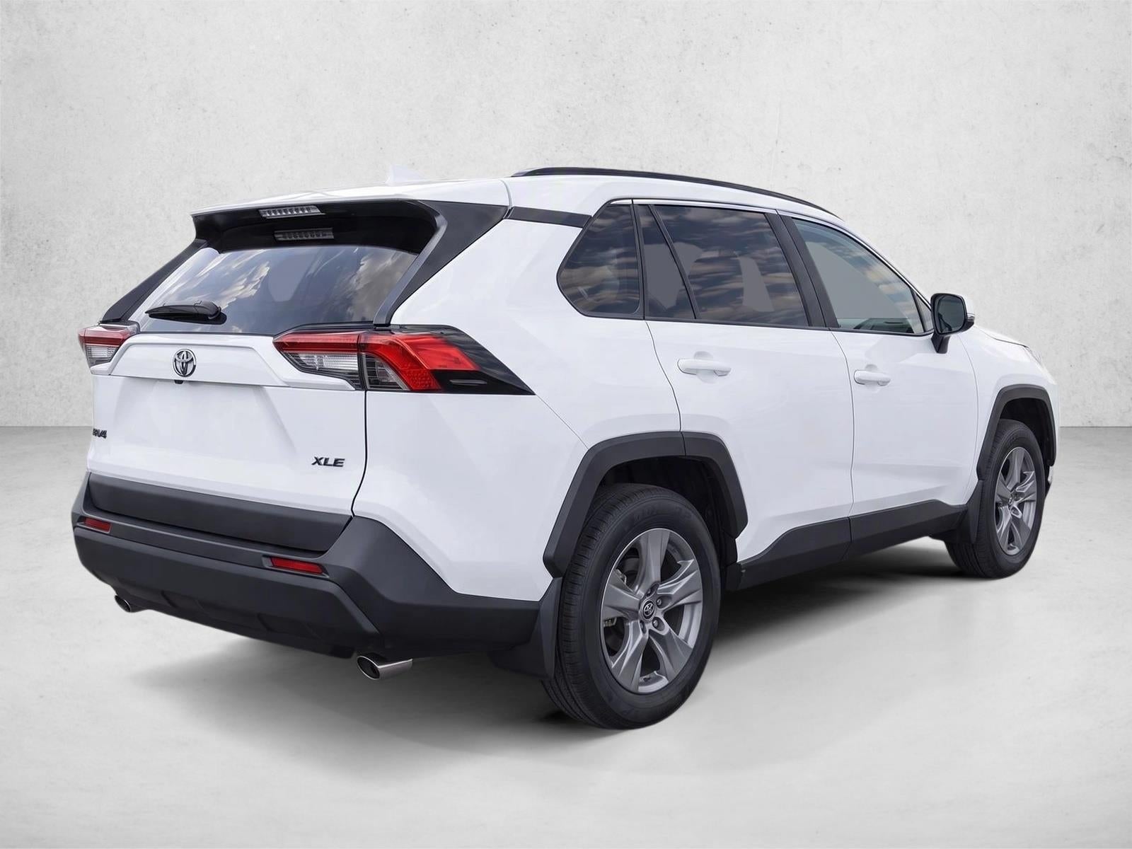 2024 Toyota RAV4 XLE FWD (Natl)