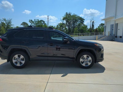 2025 Toyota RAV4 XLE FWD (GS)