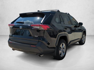 2025 Toyota RAV4 XLE FWD (GS)