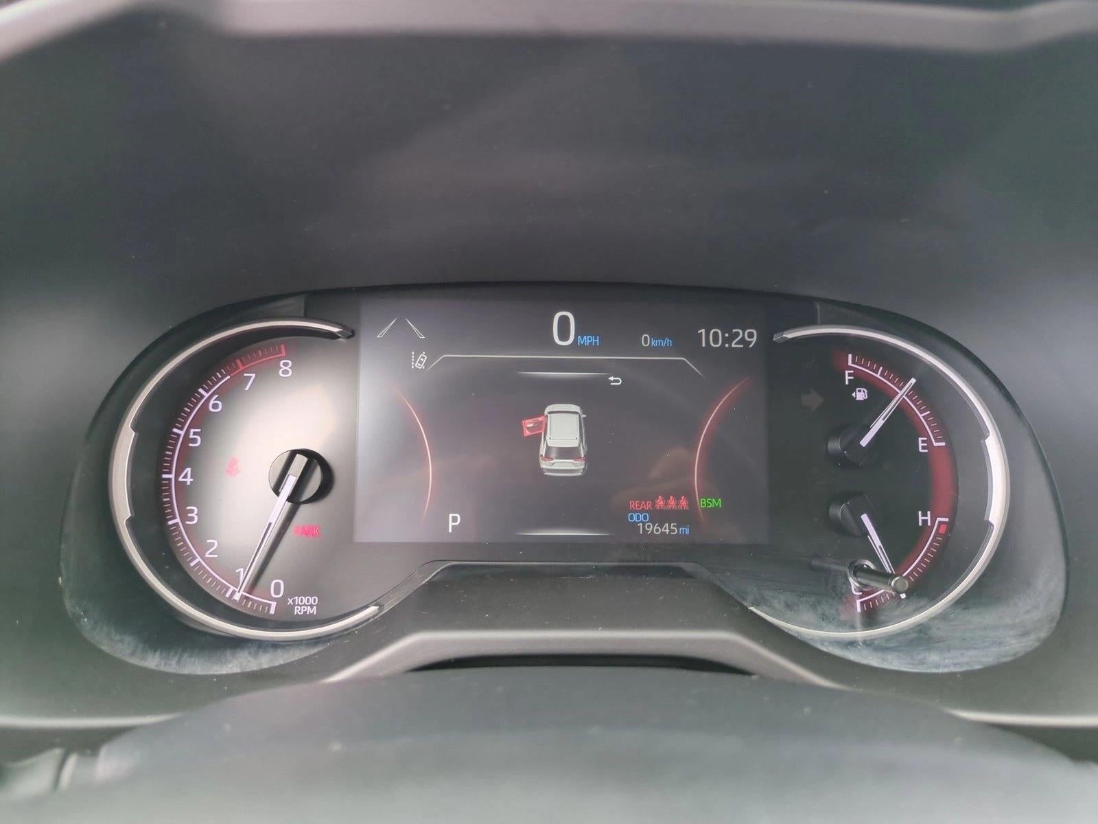 2023 Toyota RAV4 XLE FWD (GS)
