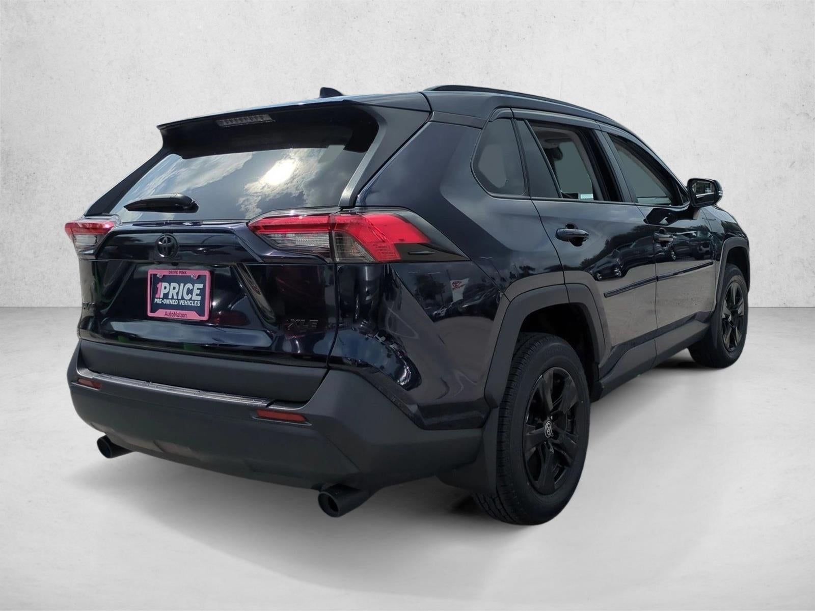 2023 Toyota RAV4 XLE FWD (GS)