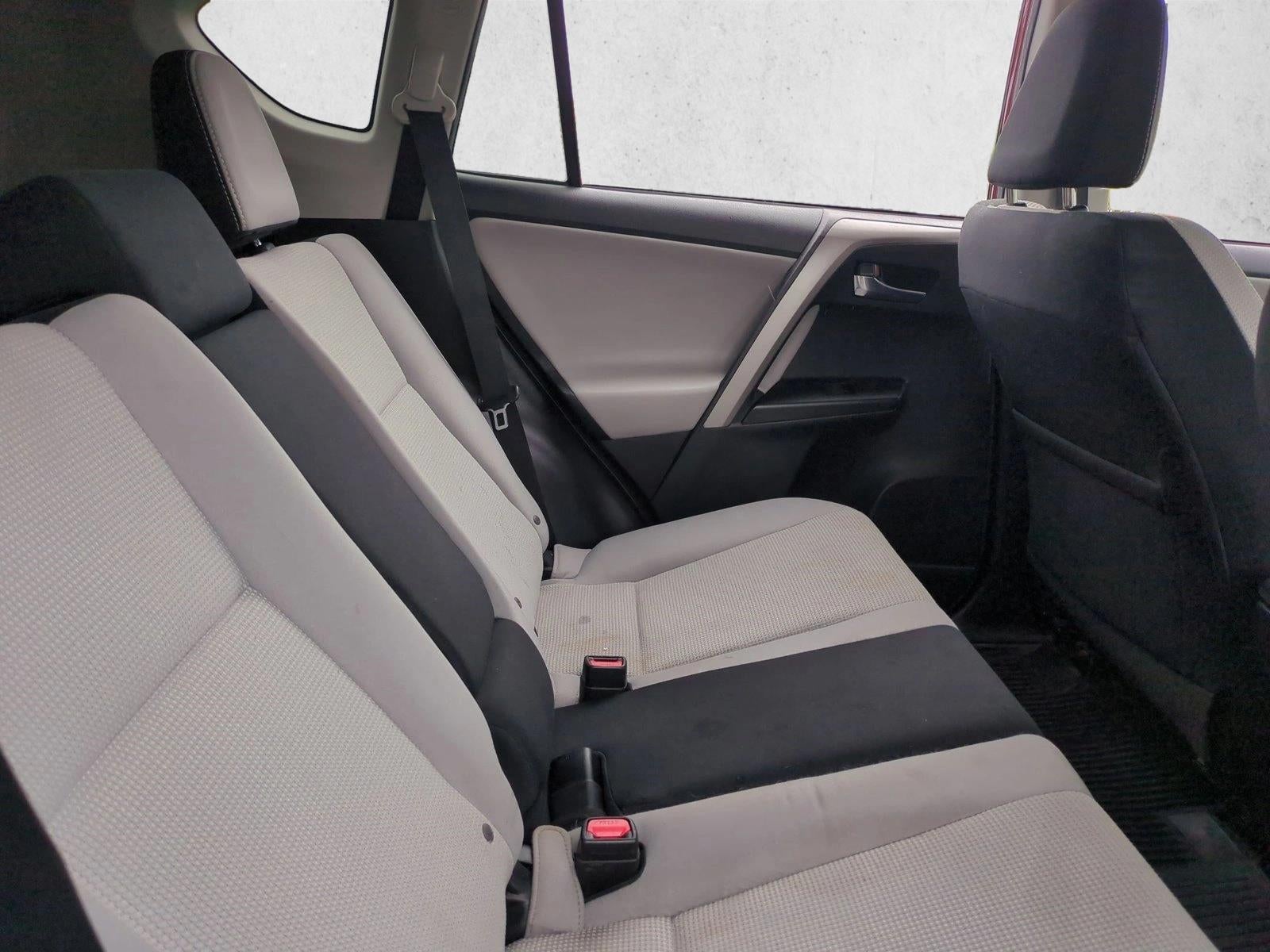 2018 Toyota RAV4 XLE FWD (GS)