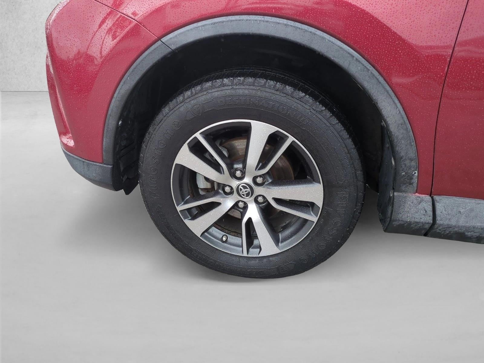 2018 Toyota RAV4 XLE FWD (GS)