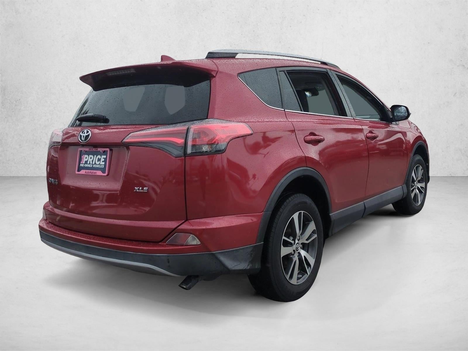 2018 Toyota RAV4 XLE FWD (GS)