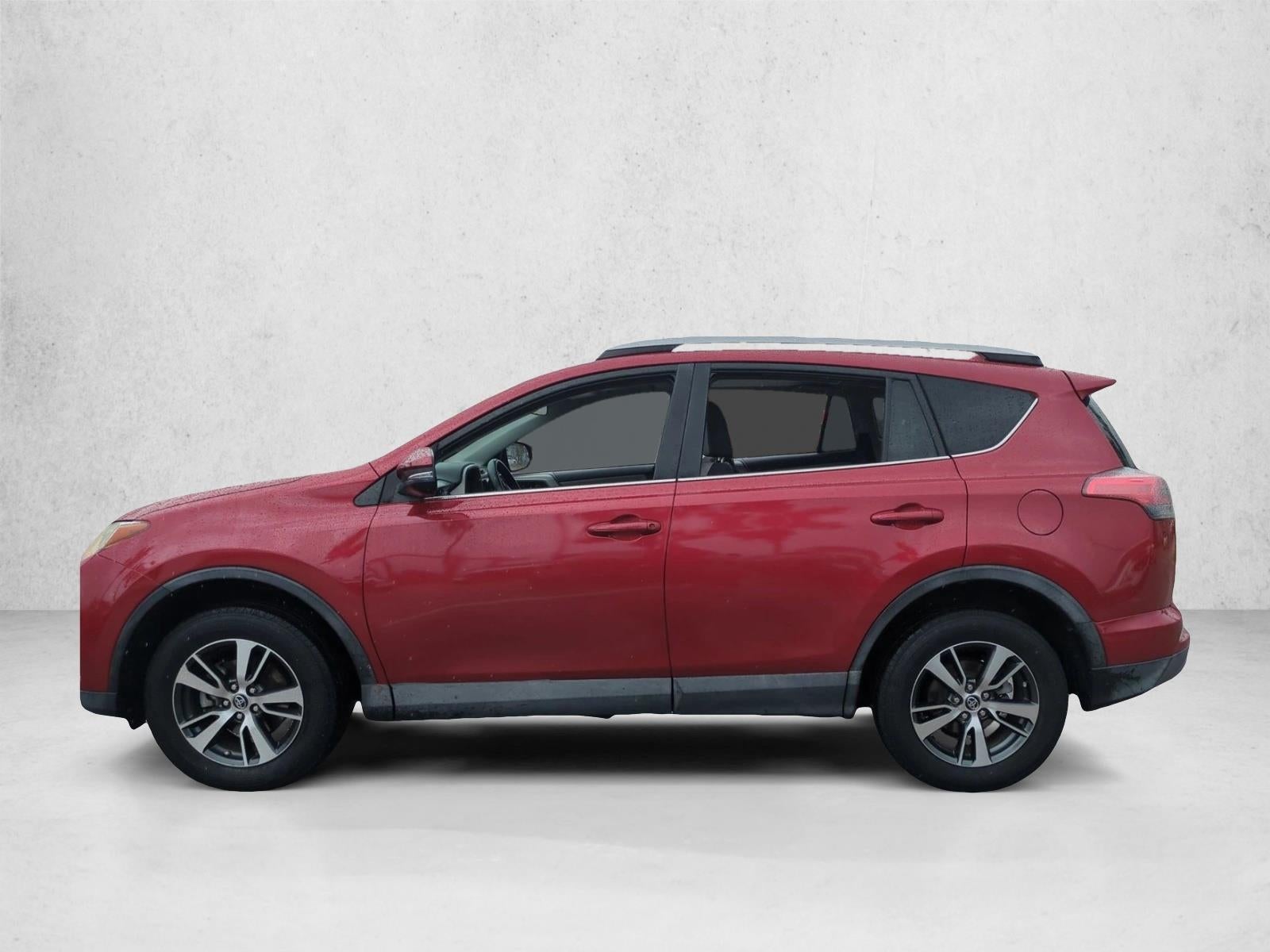 2018 Toyota RAV4 XLE FWD (GS)