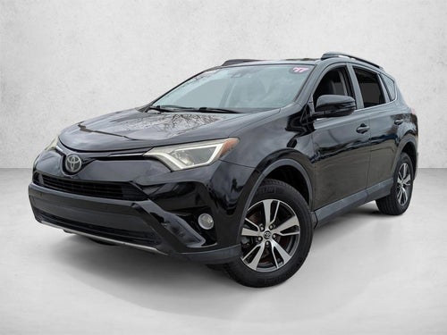 2017 Toyota RAV4 XLE FWD (GS)